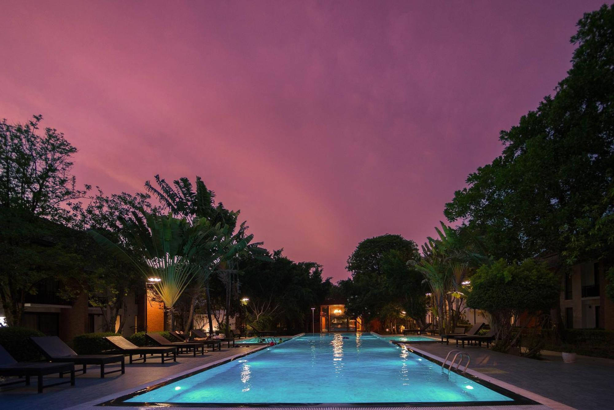 Sukhothai Treasure Resort & Spa Exteriör bild