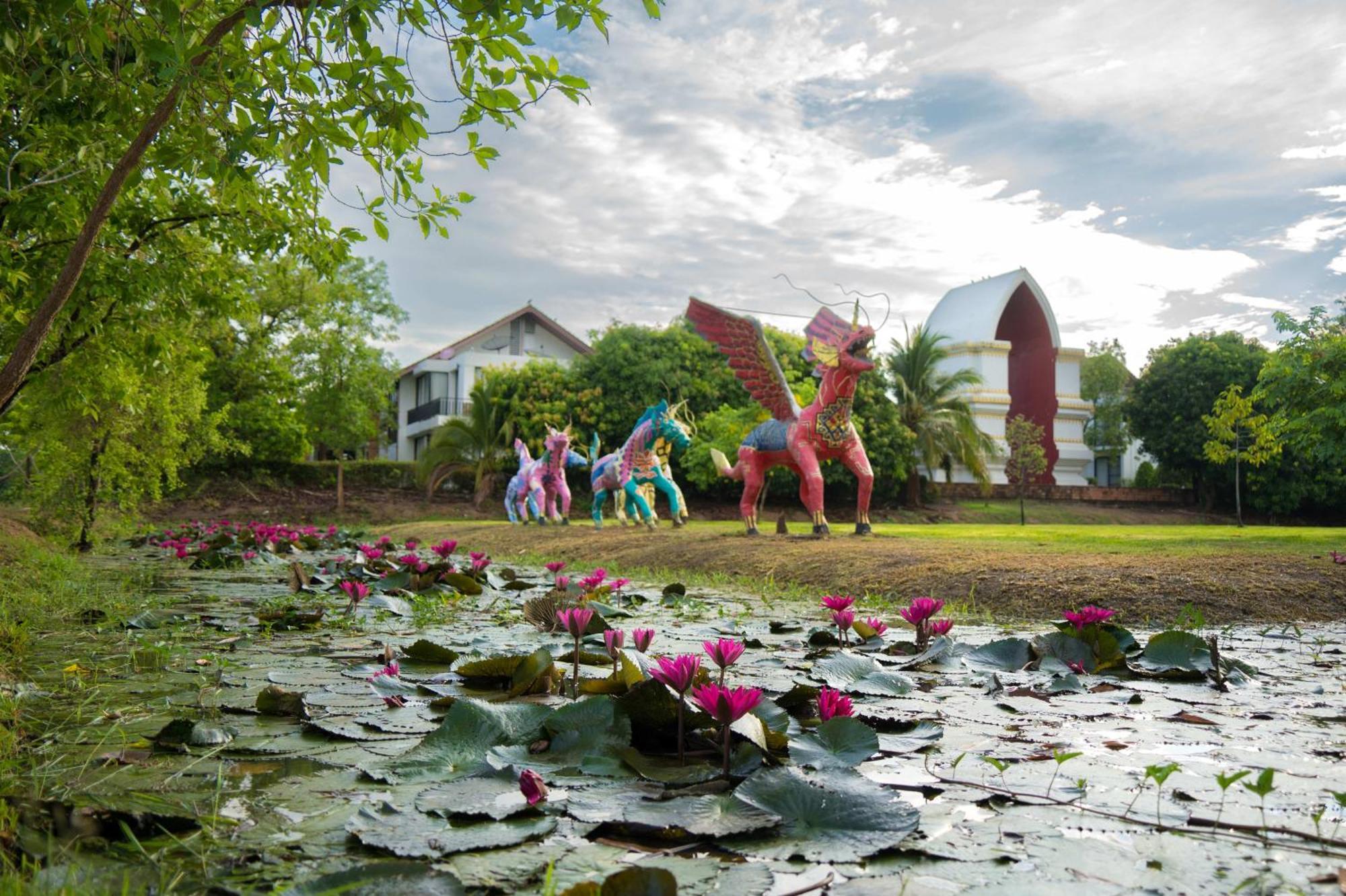 Sukhothai Treasure Resort & Spa Exteriör bild